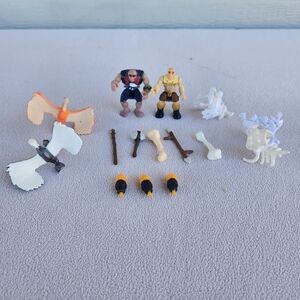 Fisher-Price Imaginext Dinosaur Fortress Cavemen Set Orange White